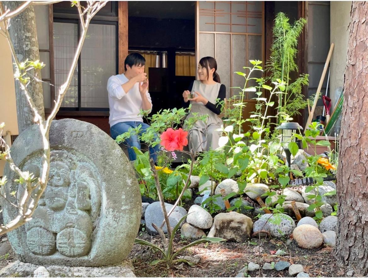 北アルプス麓のゲストハウス林屋 Омати Экстерьер фото